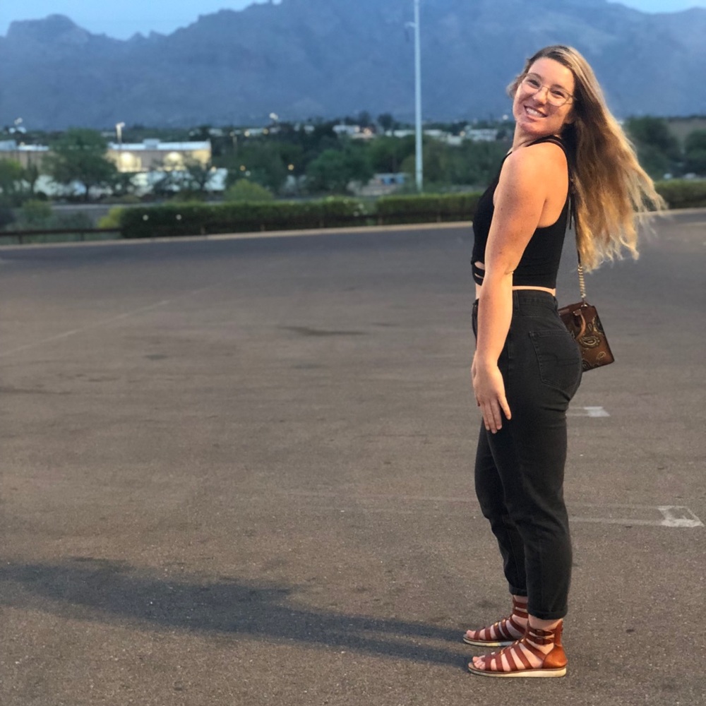 Meet your Posher, Jaclyn